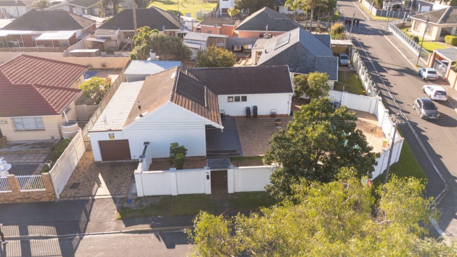 To Let 3 Bedroom Property for Rent in Fairfield Estate Western Cape